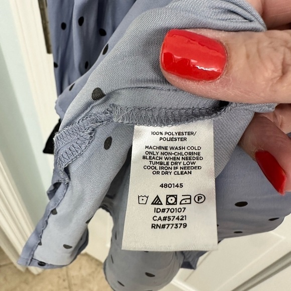 🎉LOFT violet blouse with black trim accent & polka dots. Size Medium - Picture 6 of 9